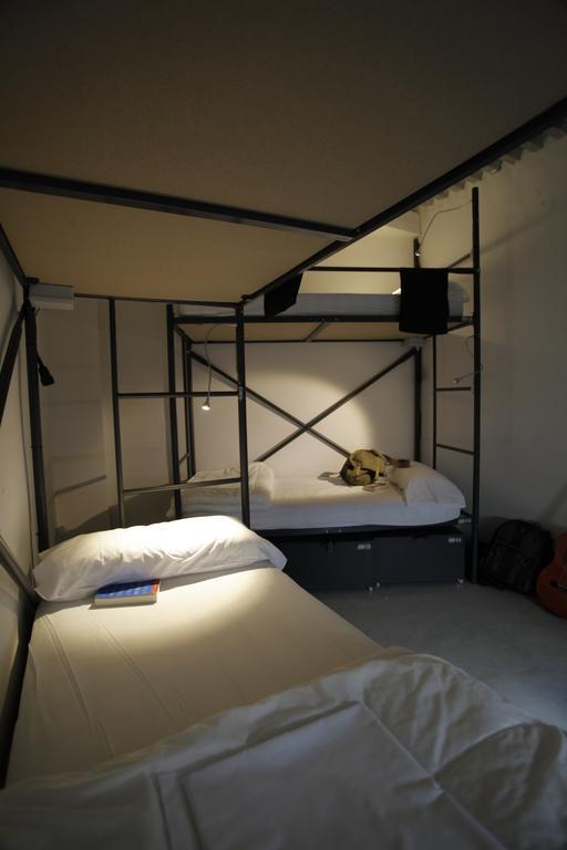 Traveller Box Hostel Sevilla Eksteriør billede