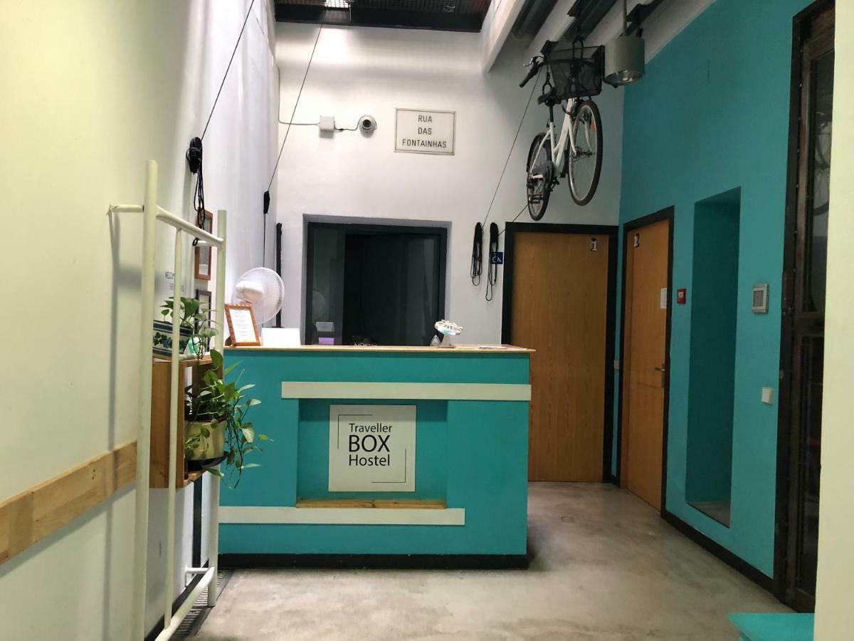 Traveller Box Hostel Sevilla Eksteriør billede